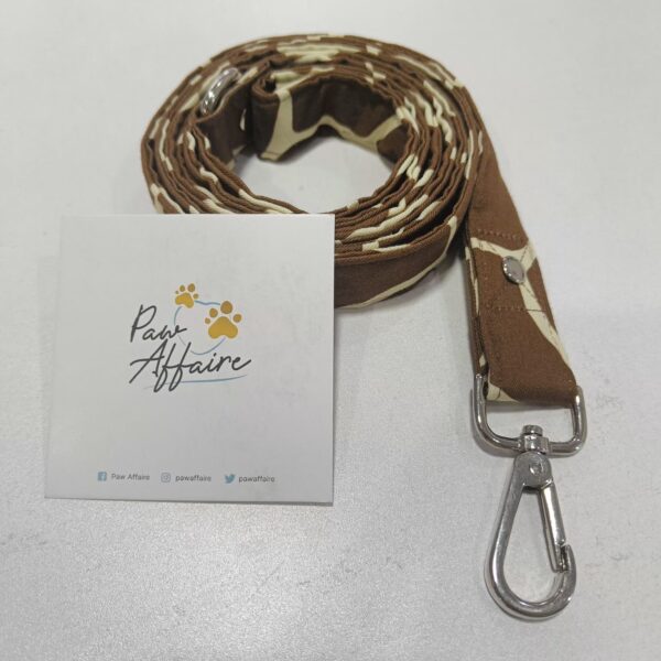 LEASH - Image 4