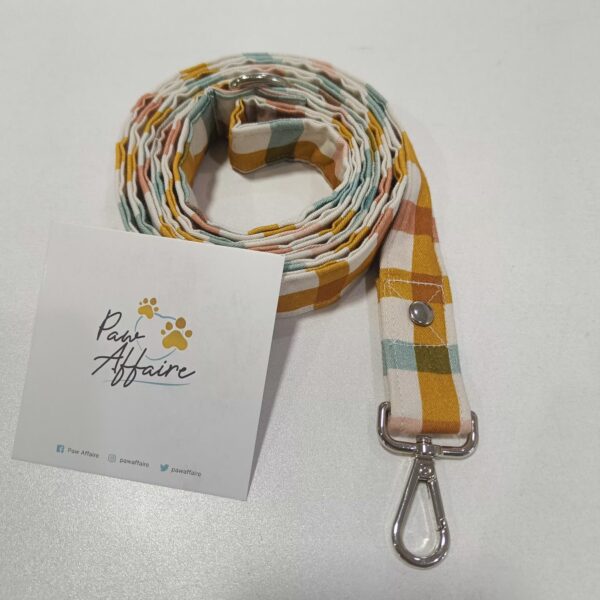 LEASH - Image 6